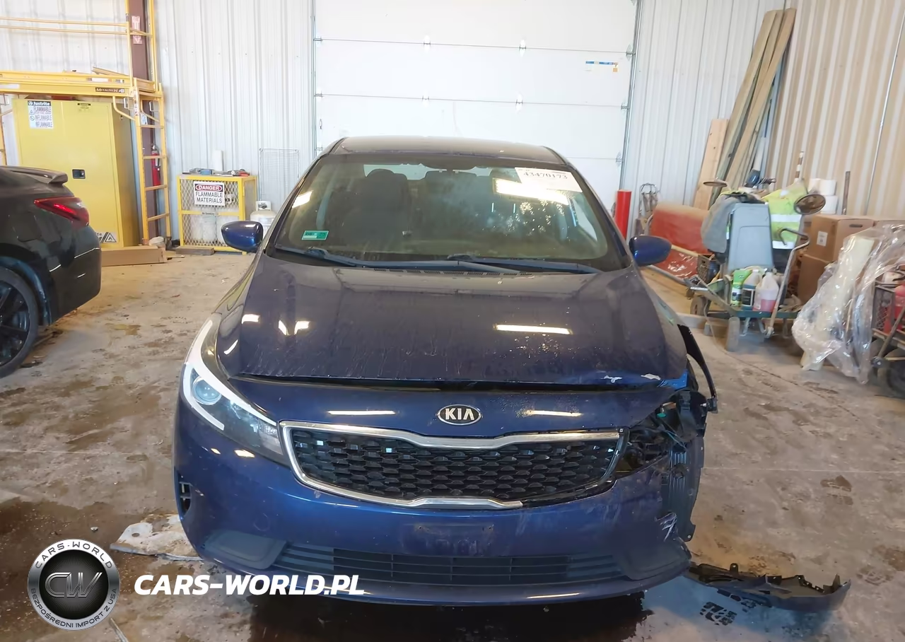 2018 Kia Forte Lx VIN:3KPFK4A71JE256938 - 12