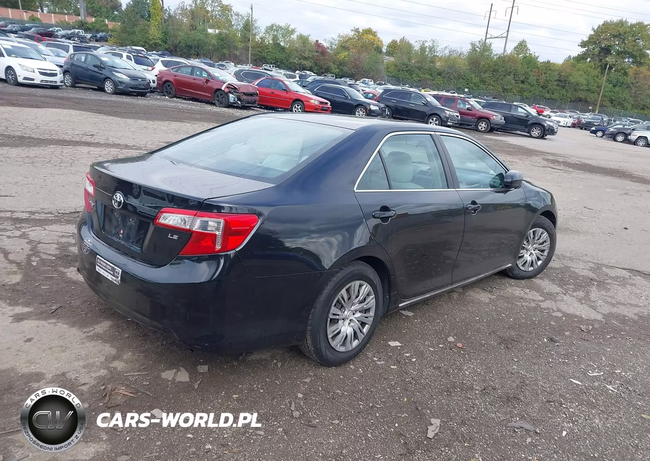 2012 Toyota Camry Le VIN:4T4BF1FK2CR268164 - 4