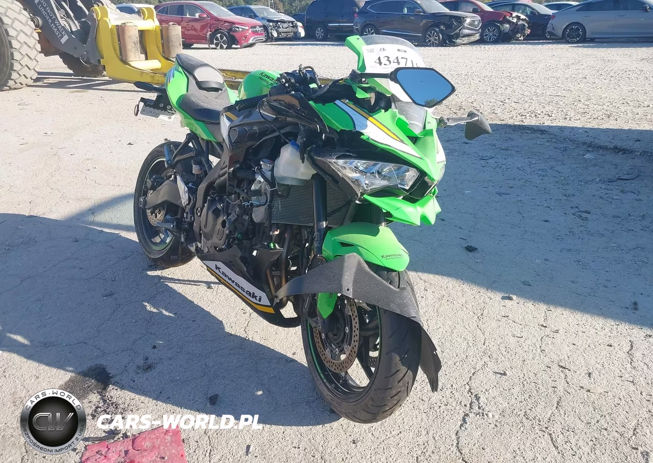 2025 Kawasaki Zx400 S