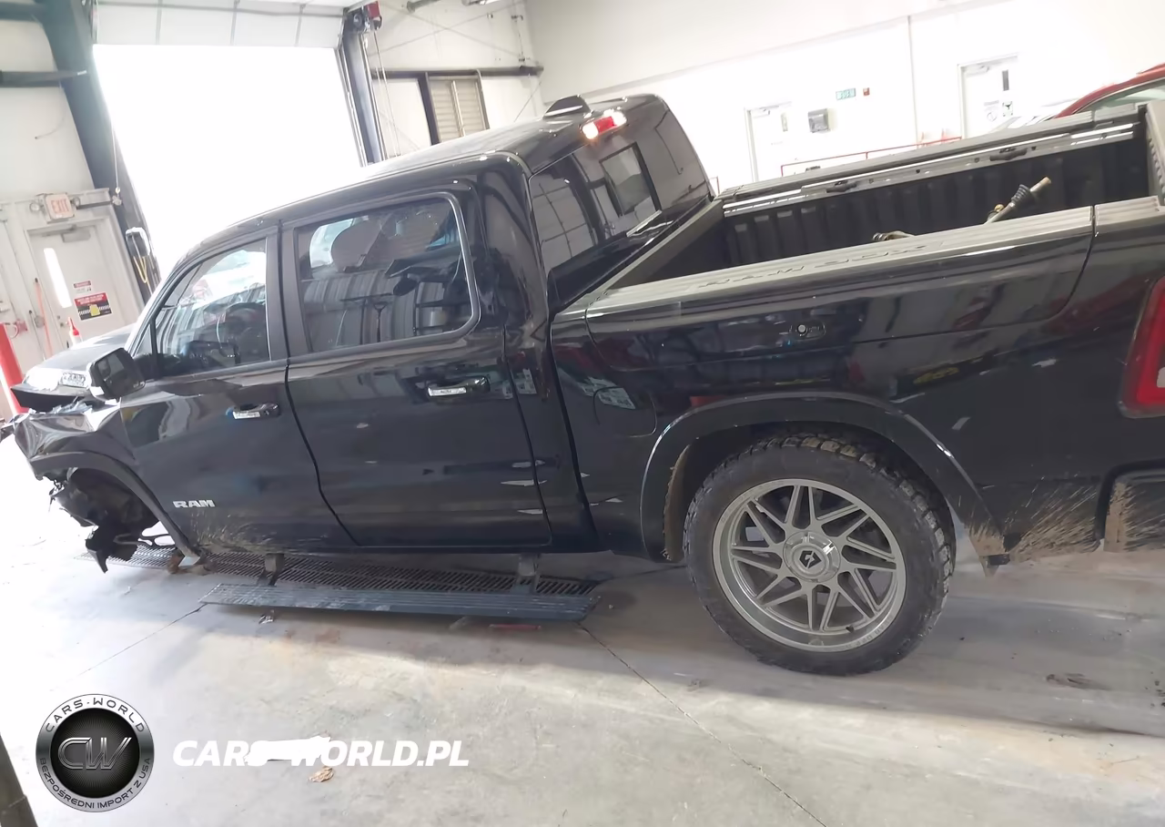 2022 Ram 1500 Laramie 4X4 5'7 Box VIN:1C6SRFJT6NN400558 - 14
