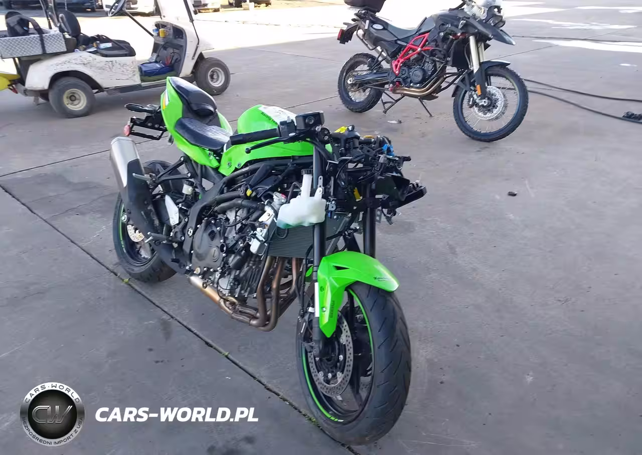 2025 Kawasaki Zx400 S