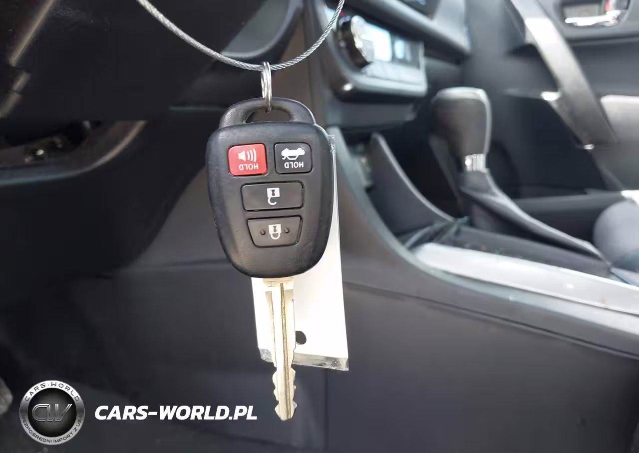 2015 Toyota Corolla S Plus VIN:2T1BURHE5FC464627 - 11