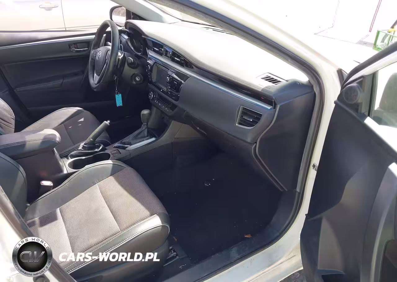2015 Toyota Corolla S Plus VIN:2T1BURHE5FC464627 - 5