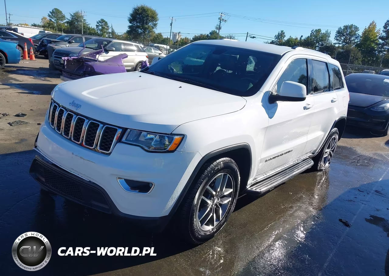 2018 Jeep Grand Cherokee Laredo E 4X2 VIN:1C4RJEAG3JC238874 - 2