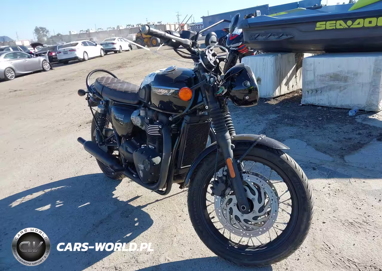 2018 Triumph Motorcycle Bonneville T120-Black