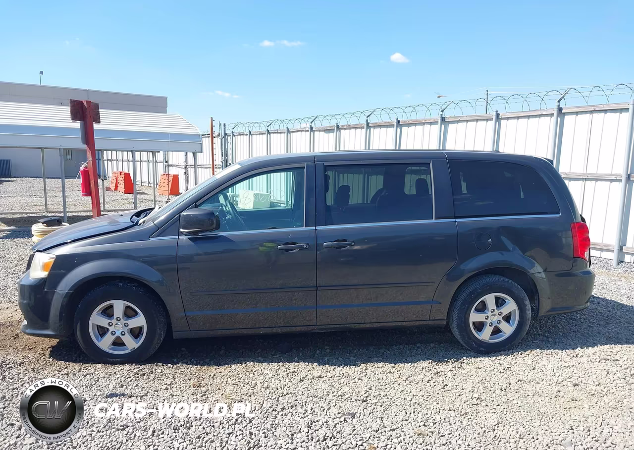 2012 Dodge Grand Caravan Crew VIN:2C4RDGDG5CR151700 - 14