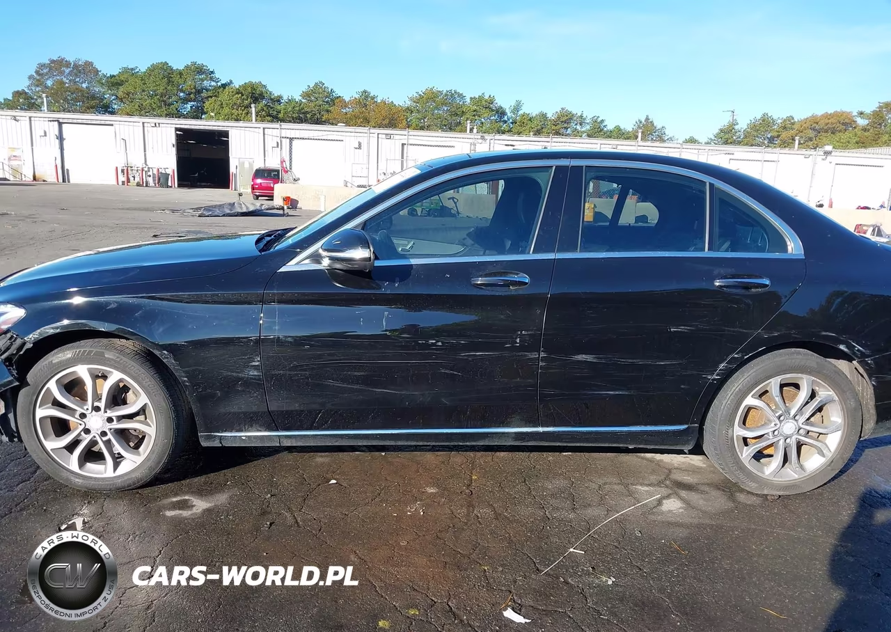 2015 Mercedes-Benz C 300 4Matic VIN:55SWF4KBXFU064635 - 13