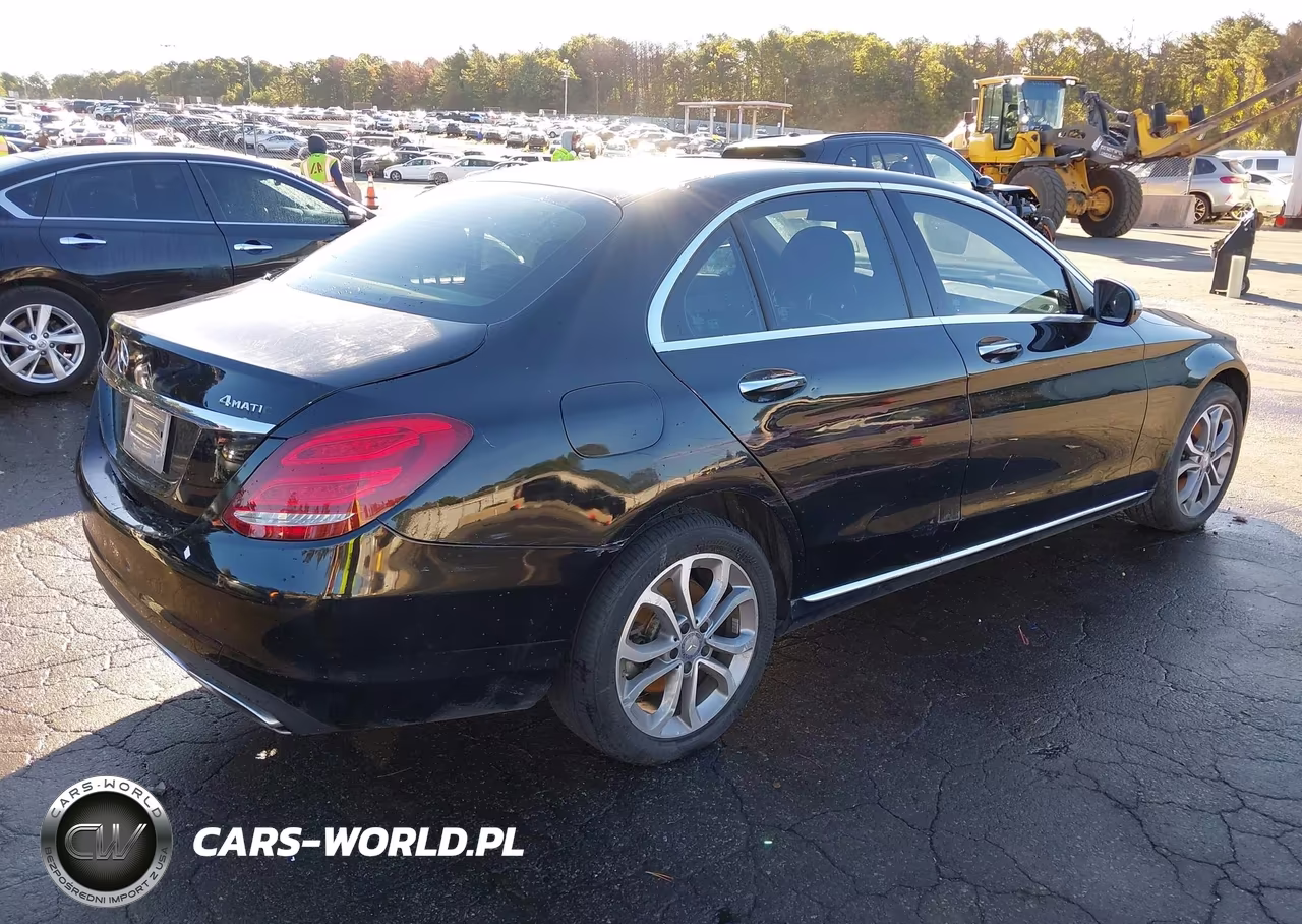 2015 Mercedes-Benz C 300 4Matic VIN:55SWF4KBXFU064635 - 4