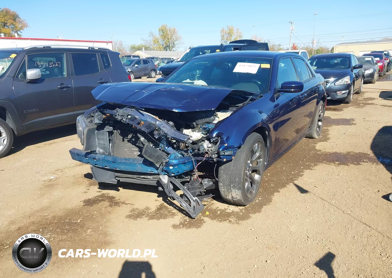 2015 Chrysler 300 300S VIN:2C3CCABG5FH767047 - 12