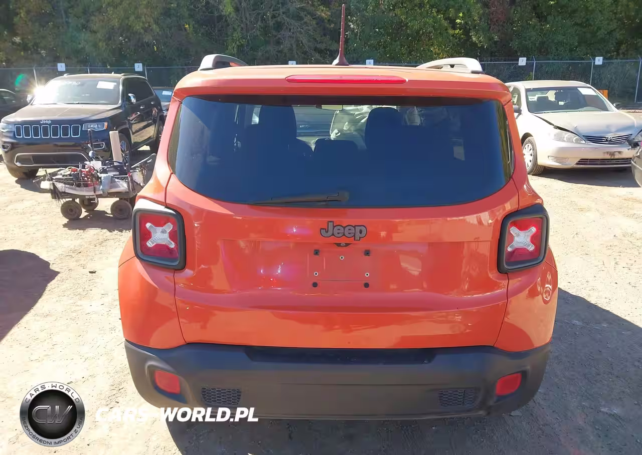 2016 Jeep Renegade 75Th Anniversary VIN:ZACCJABT9GPC62627 - 16