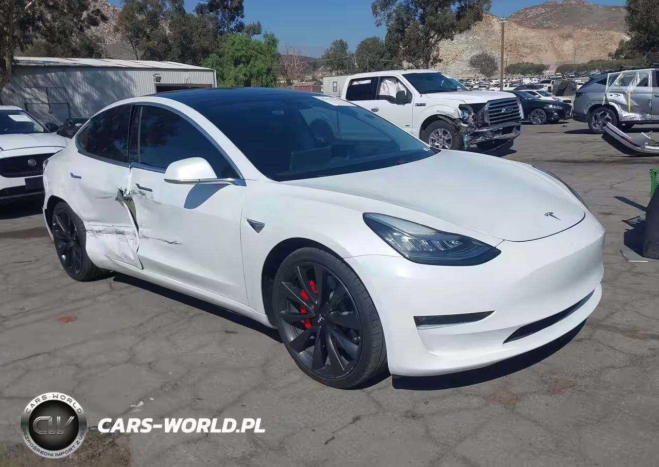2020 Tesla Model 3 Performance