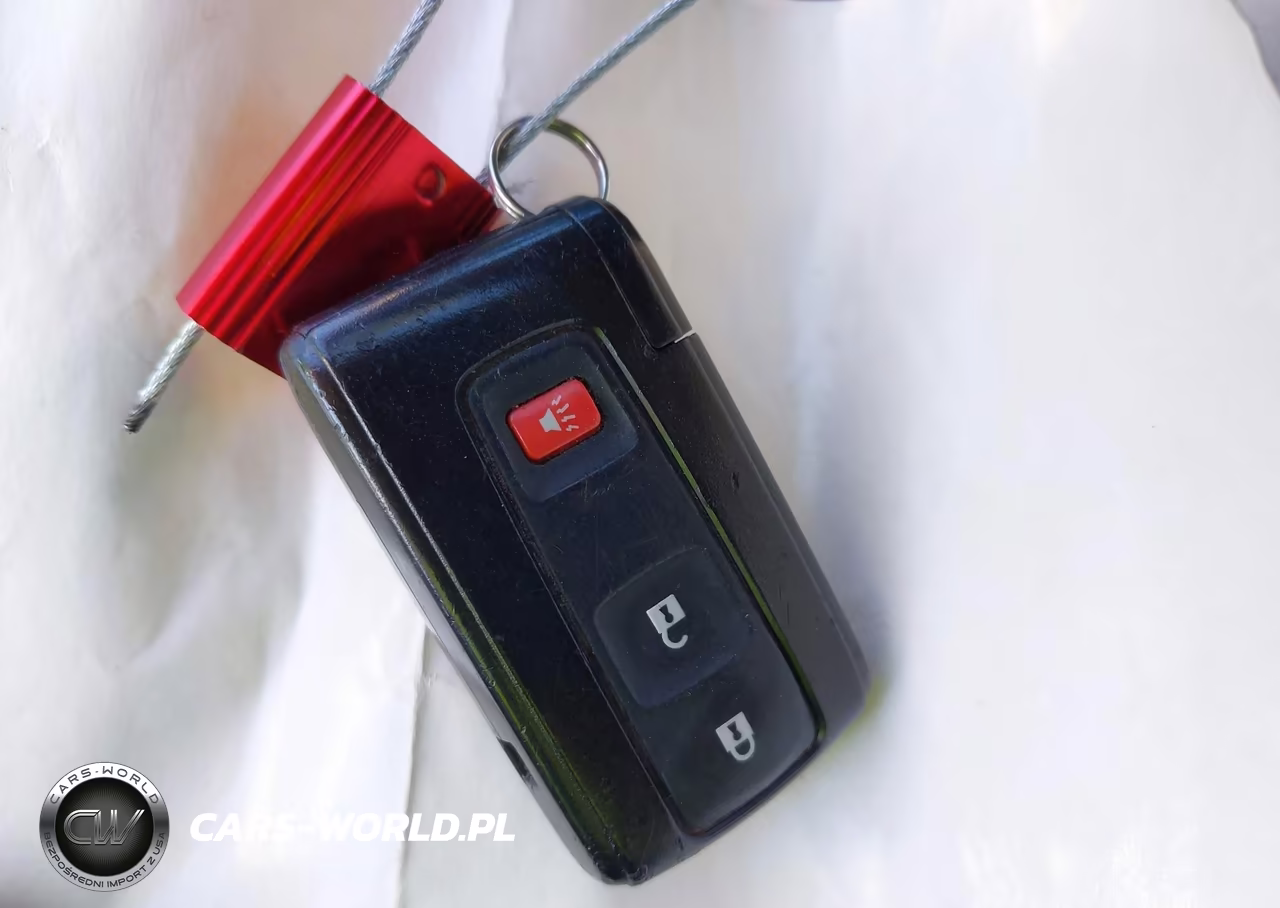2007 Toyota Prius VIN:JTDKB20U477585121 - 11