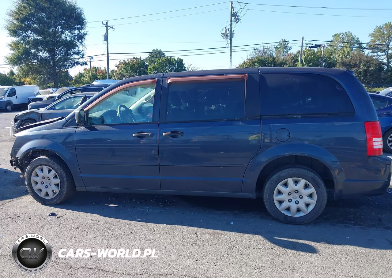 2008 Chrysler Town & Country Lx VIN:2A8HR44H18R840380 - 14