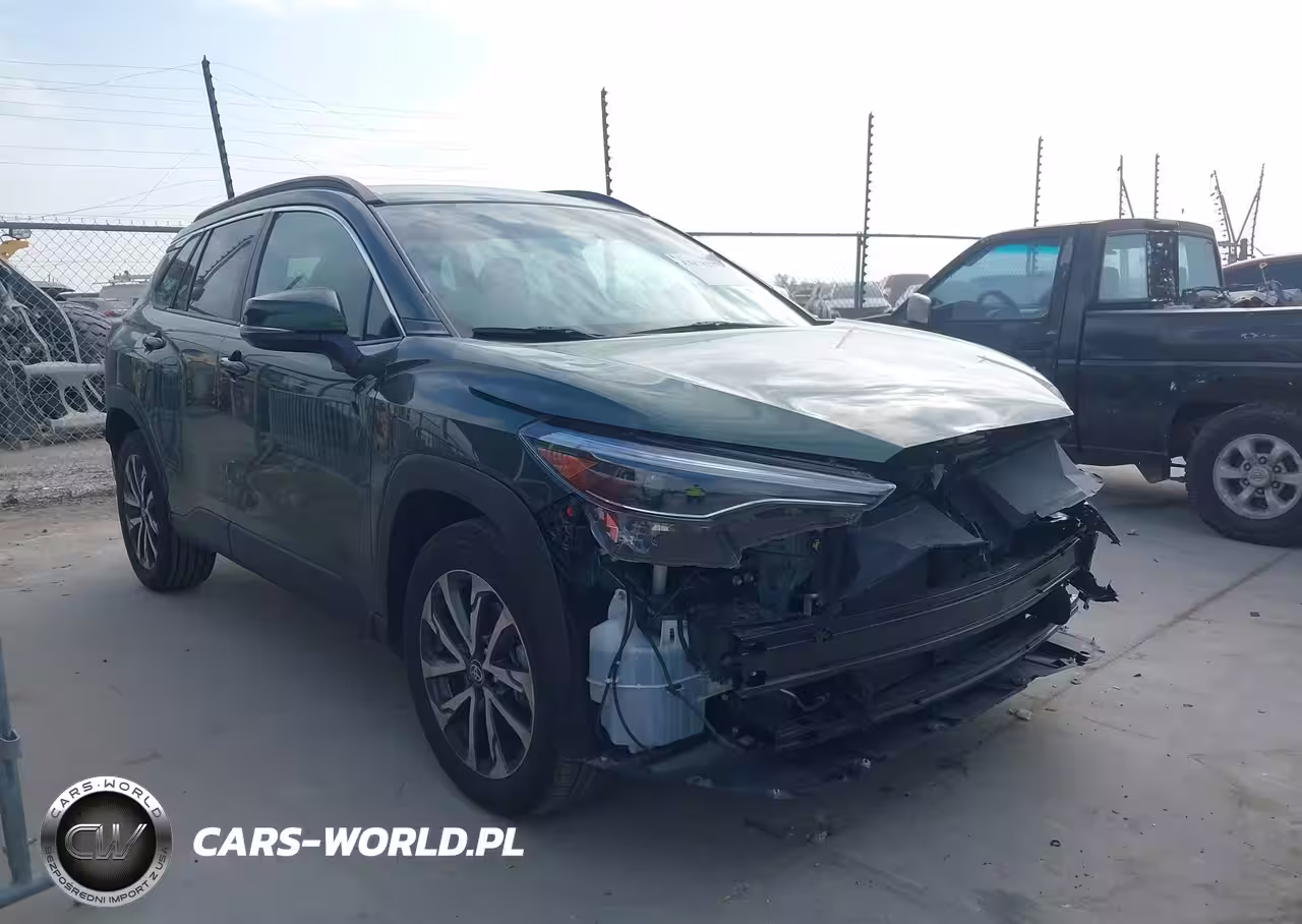 2023 Toyota Corolla Cross Xle