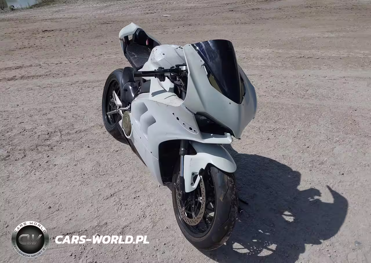 2022 Ducati Panigale V4S