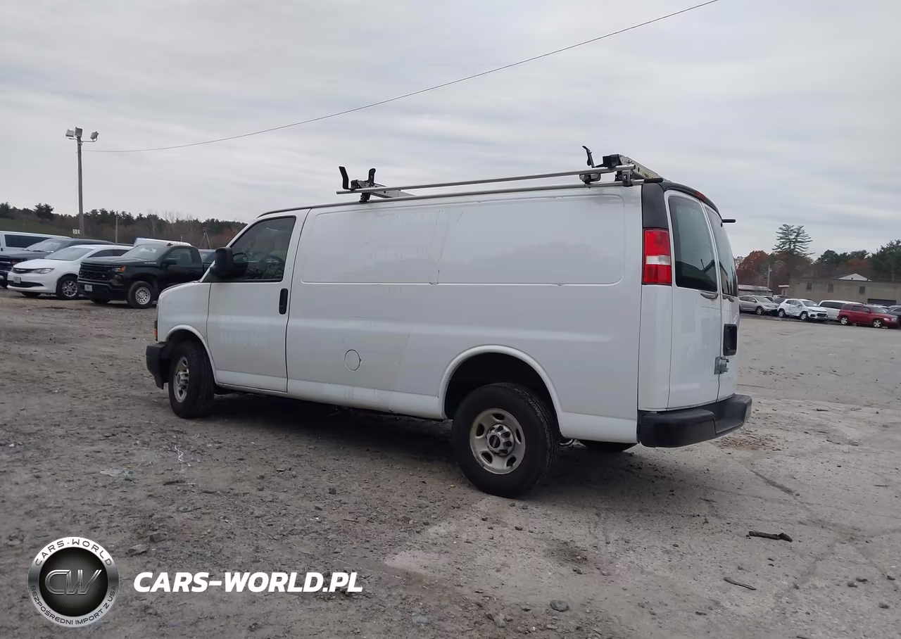 2018 GMC Savana 2500 Work Van VIN:1GTW7AFGXJ1332376 - 3