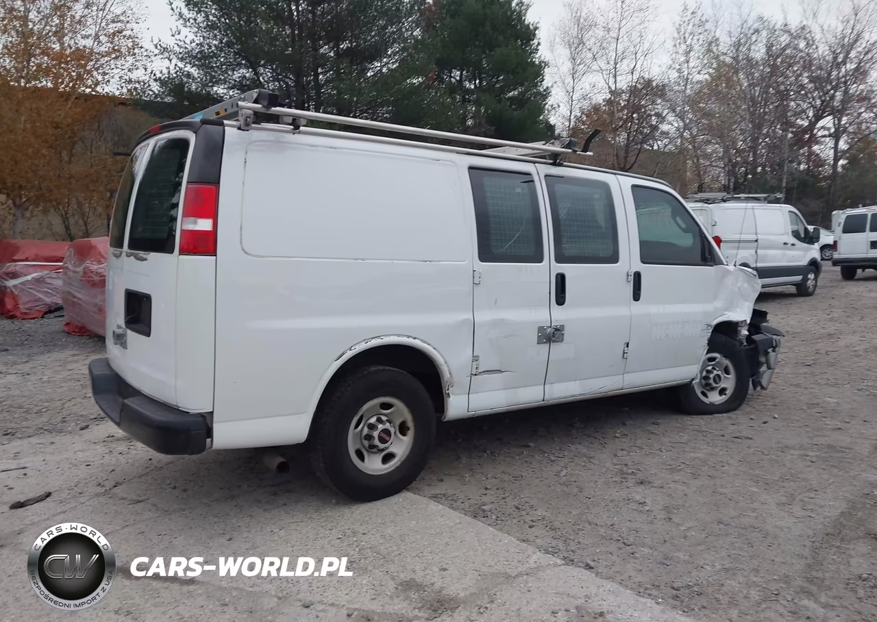 2018 GMC Savana 2500 Work Van VIN:1GTW7AFGXJ1332376 - 4