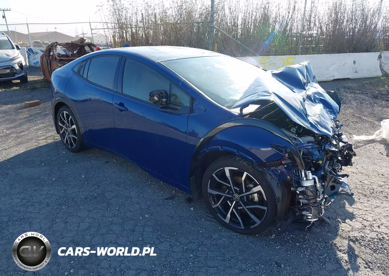 2025 Toyota Prius Plug-In Hybrid Xse – zdjęcie 1 z 18