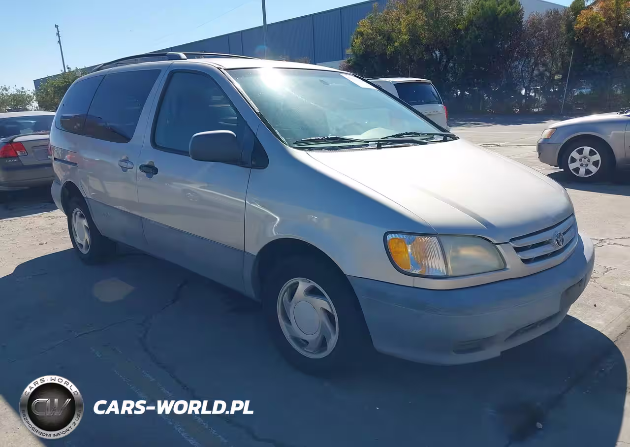 2001 Toyota Sienna Le