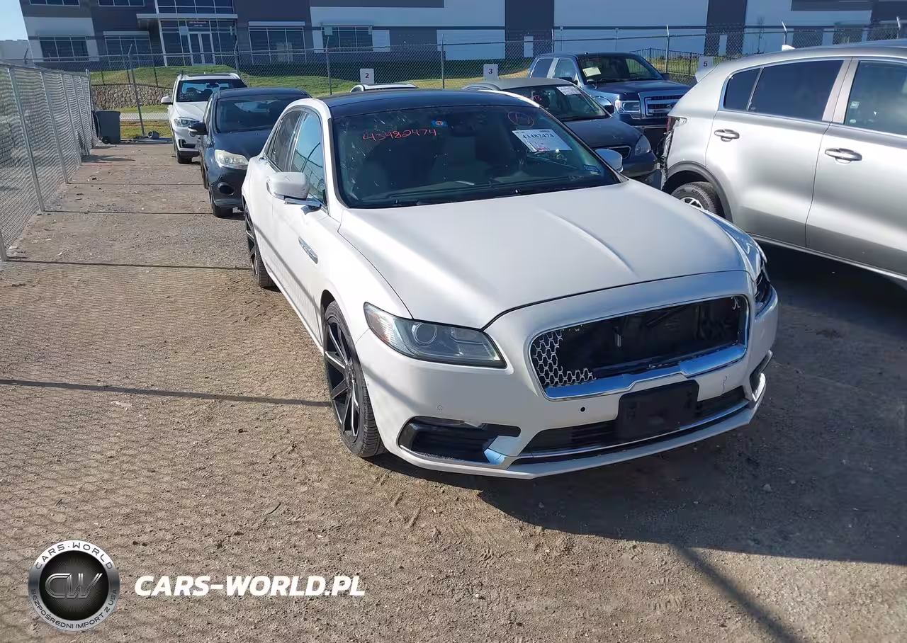 2017 Lincoln Continental Reserve