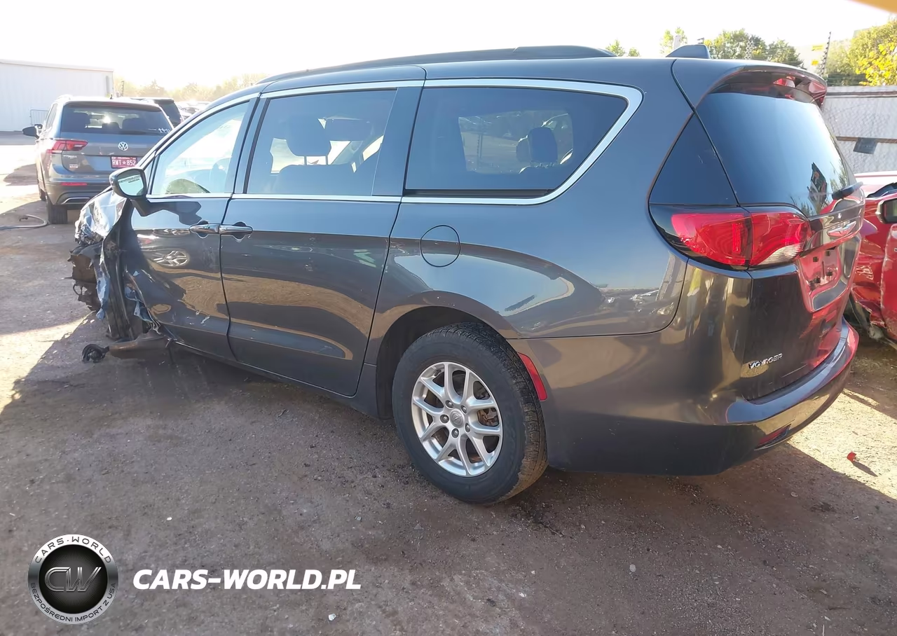 2020 Chrysler Voyager Lxi VIN:2C4RC1DG9LR265103 - 3