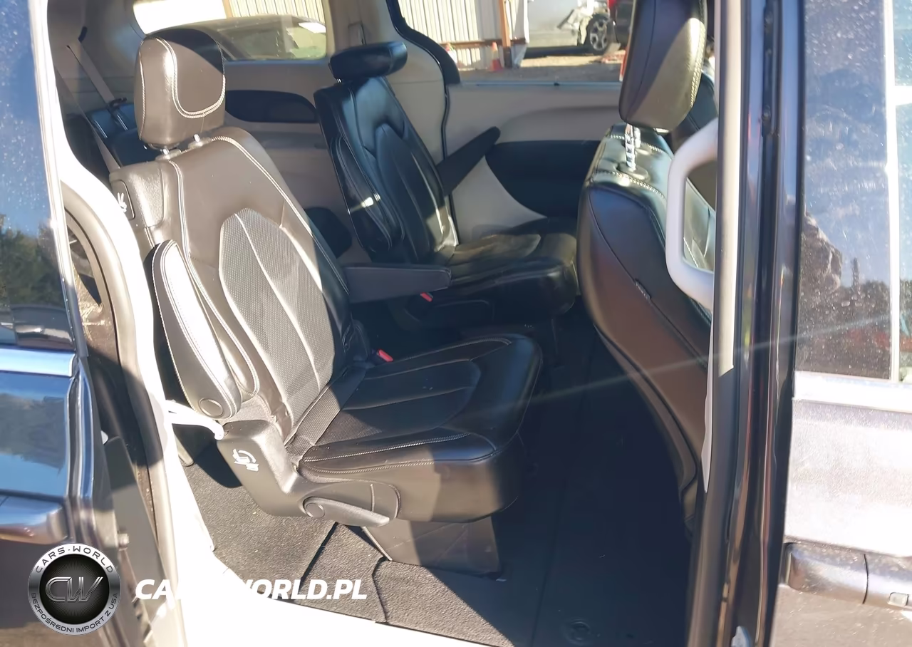 2020 Chrysler Voyager Lxi VIN:2C4RC1DG9LR265103 - 8