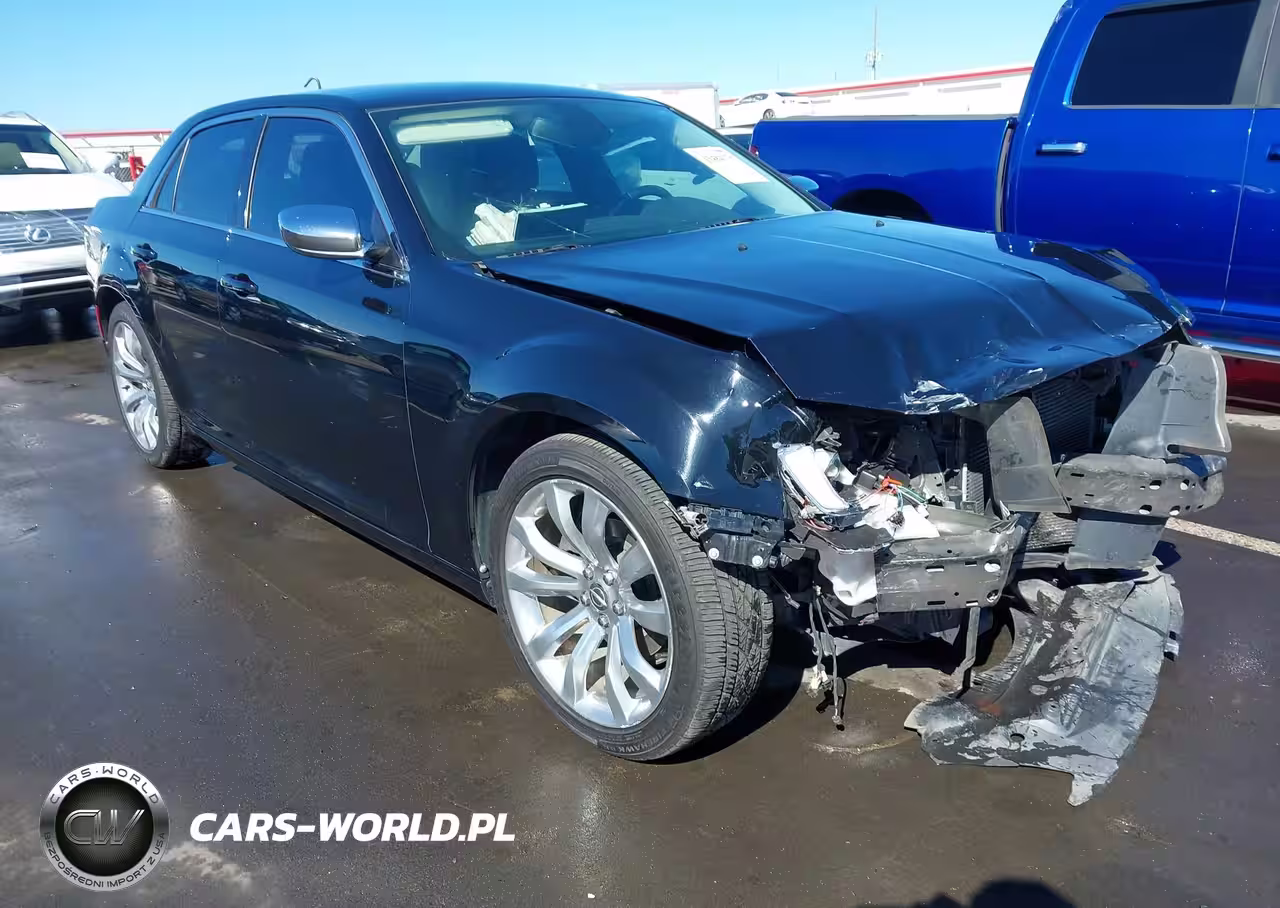 2019 Chrysler 300 Touring