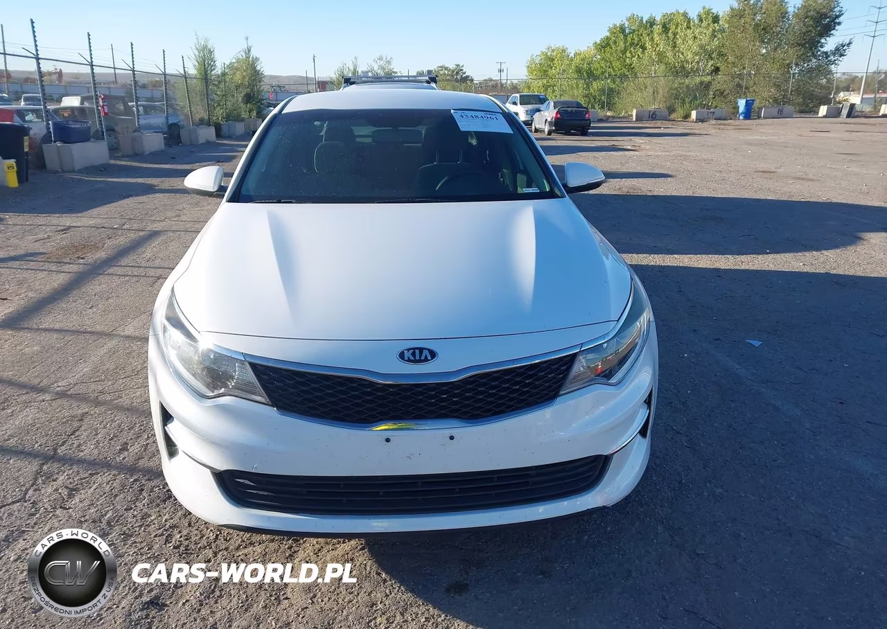 2017 Kia Optima Lx VIN:5XXGT4L31HG143651 - 12