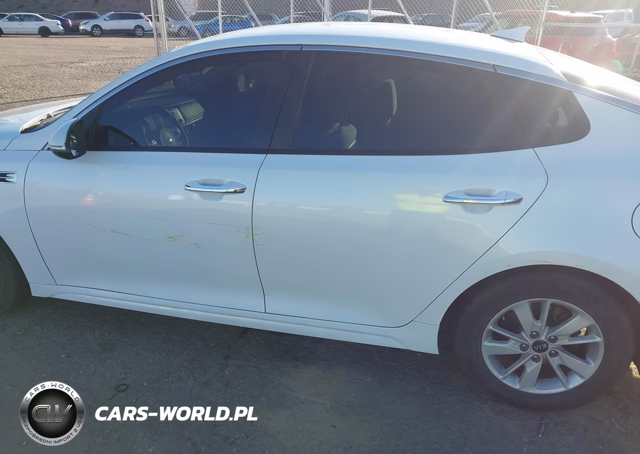 2017 Kia Optima Lx VIN:5XXGT4L31HG143651 - 6