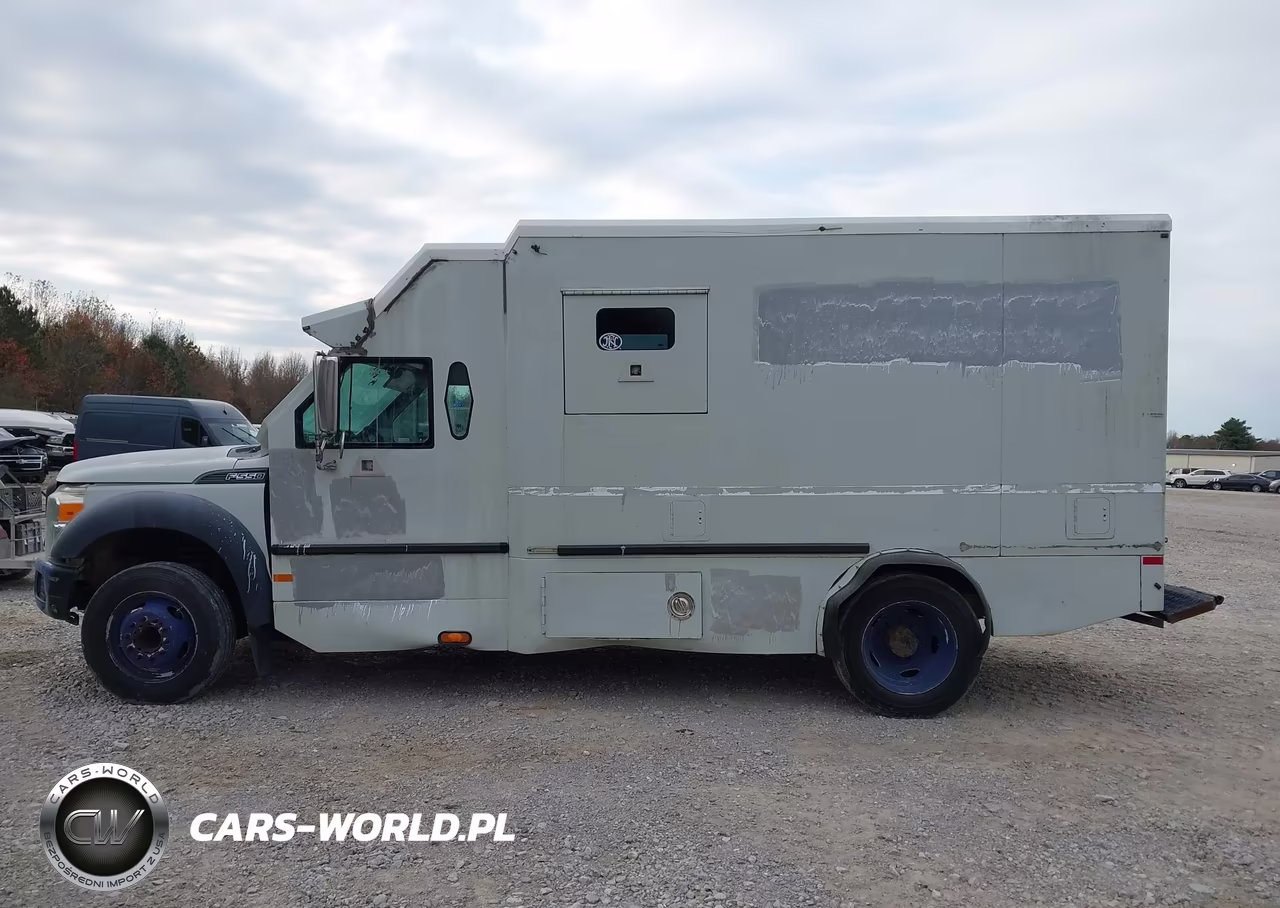 2015 Ford F-550 Chassis Xl VIN:1FDAF5GT9FEC17408 - 14