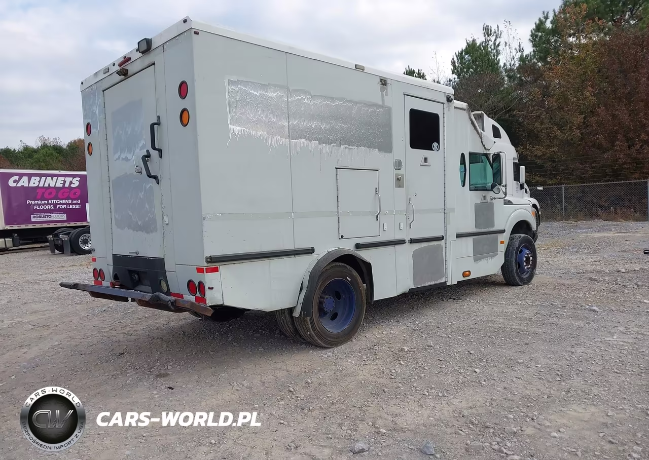 2015 Ford F-550 Chassis Xl VIN:1FDAF5GT9FEC17408 - 4
