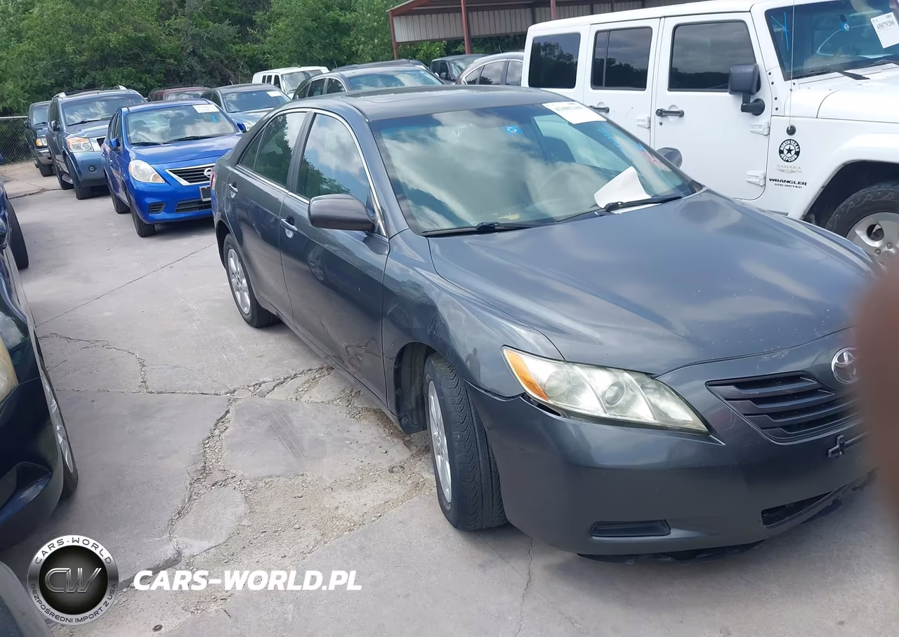2007 Toyota Camry Le – zdjęcie 1 z 11