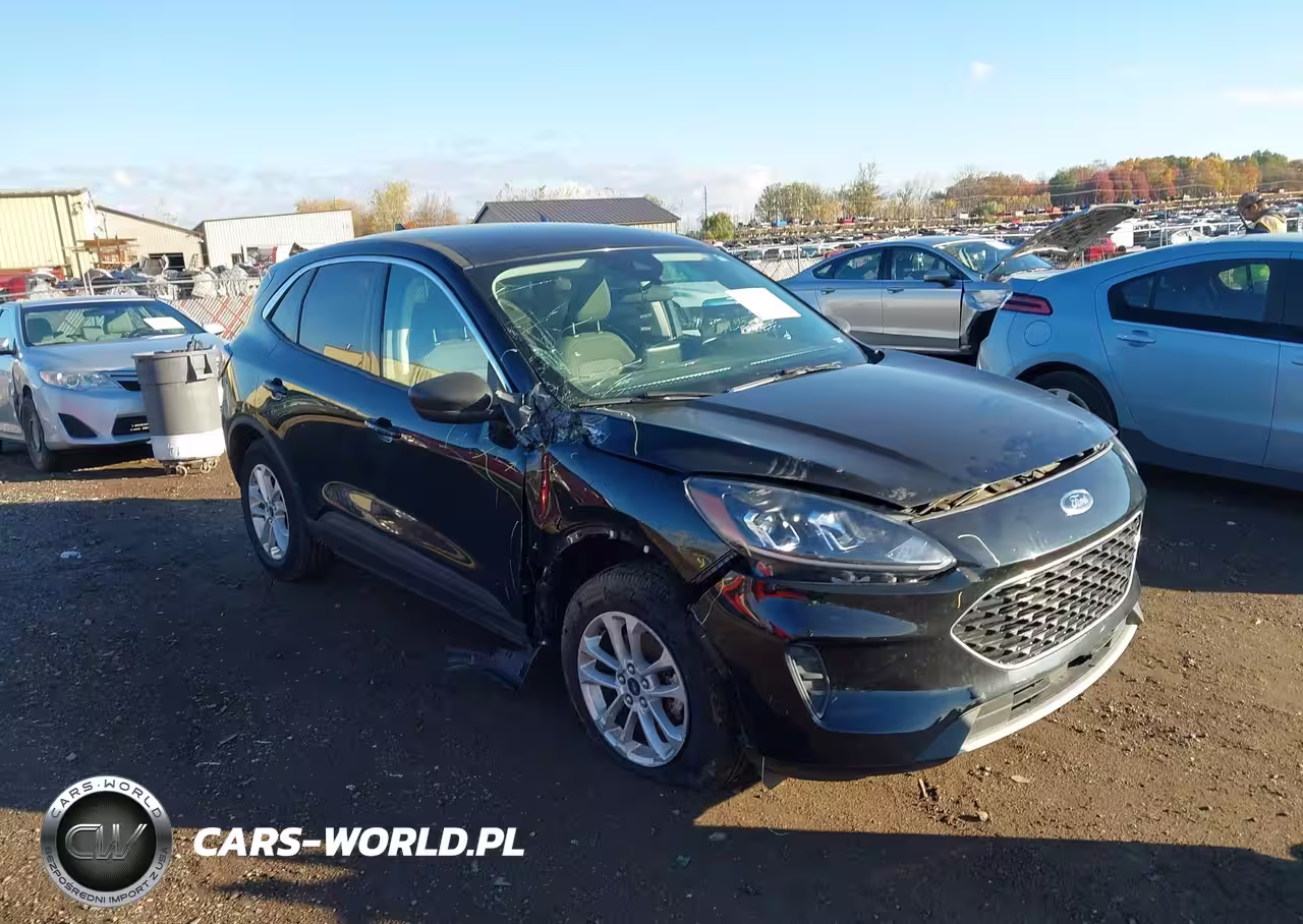 2022 Ford Escape Se