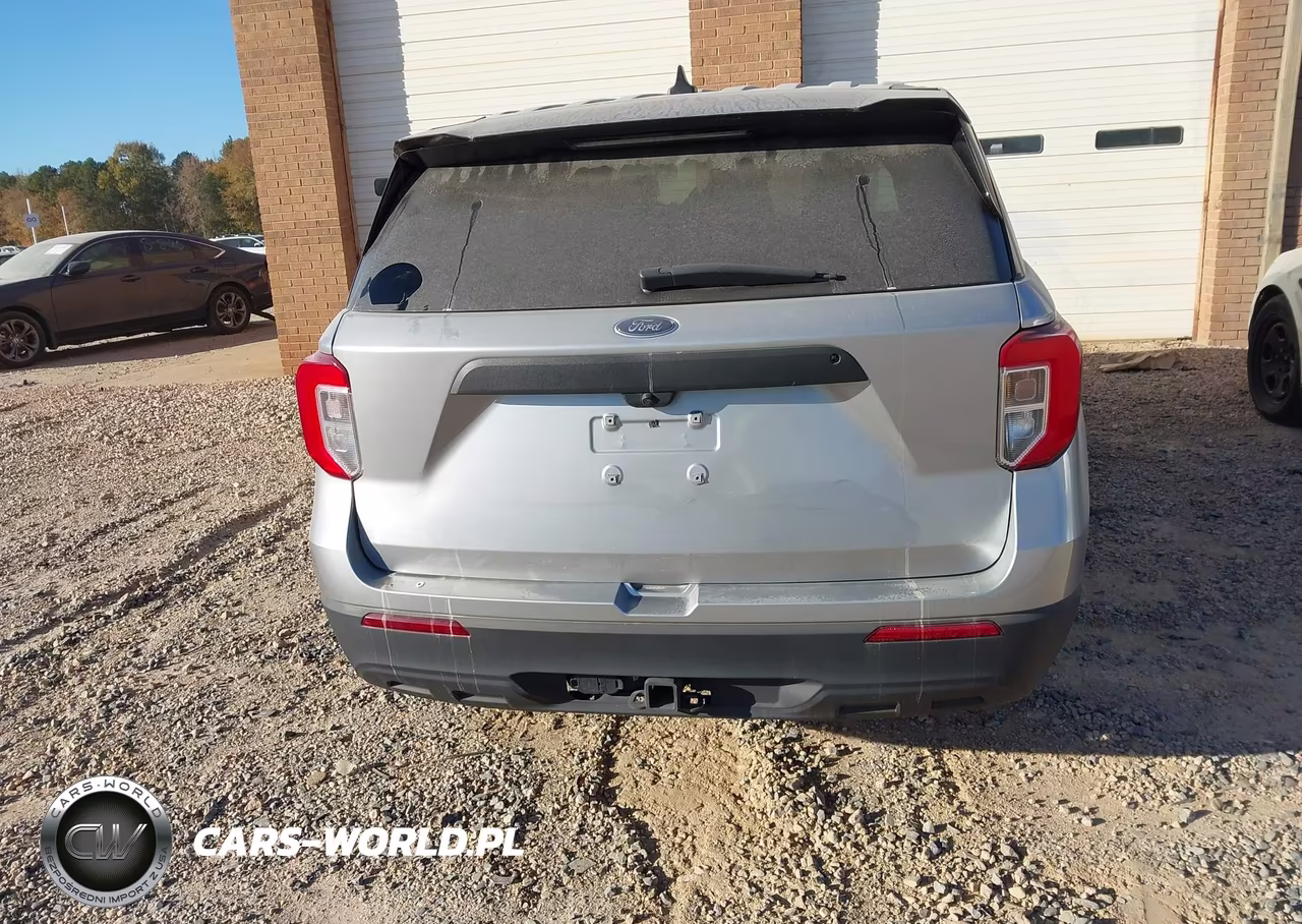 2023 Ford Police Interceptor Utility VIN:1FM5K8AB0PGB37340 - 16