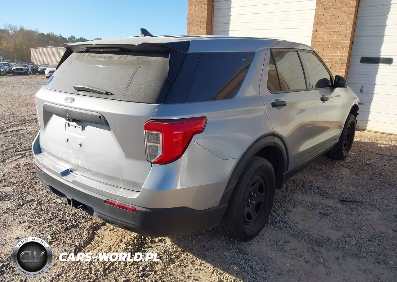 2023 Ford Police Interceptor Utility VIN:1FM5K8AB0PGB37340 - 4