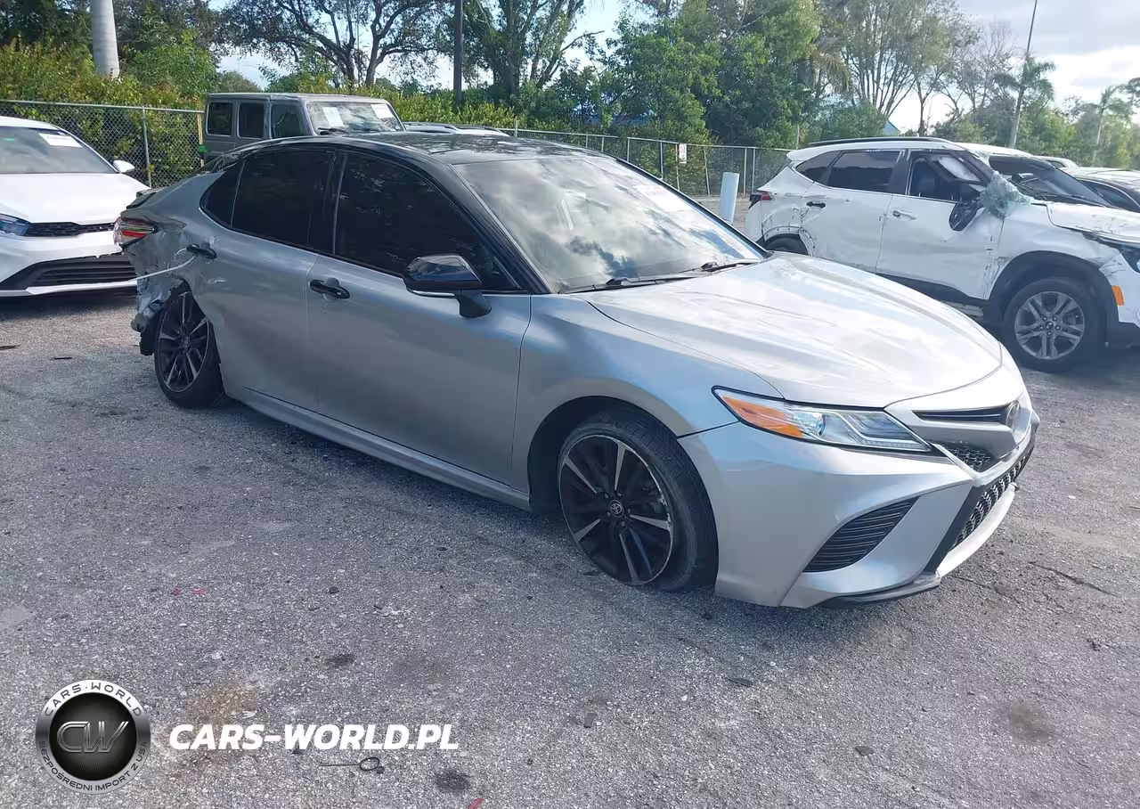 2020 Toyota Camry Xse