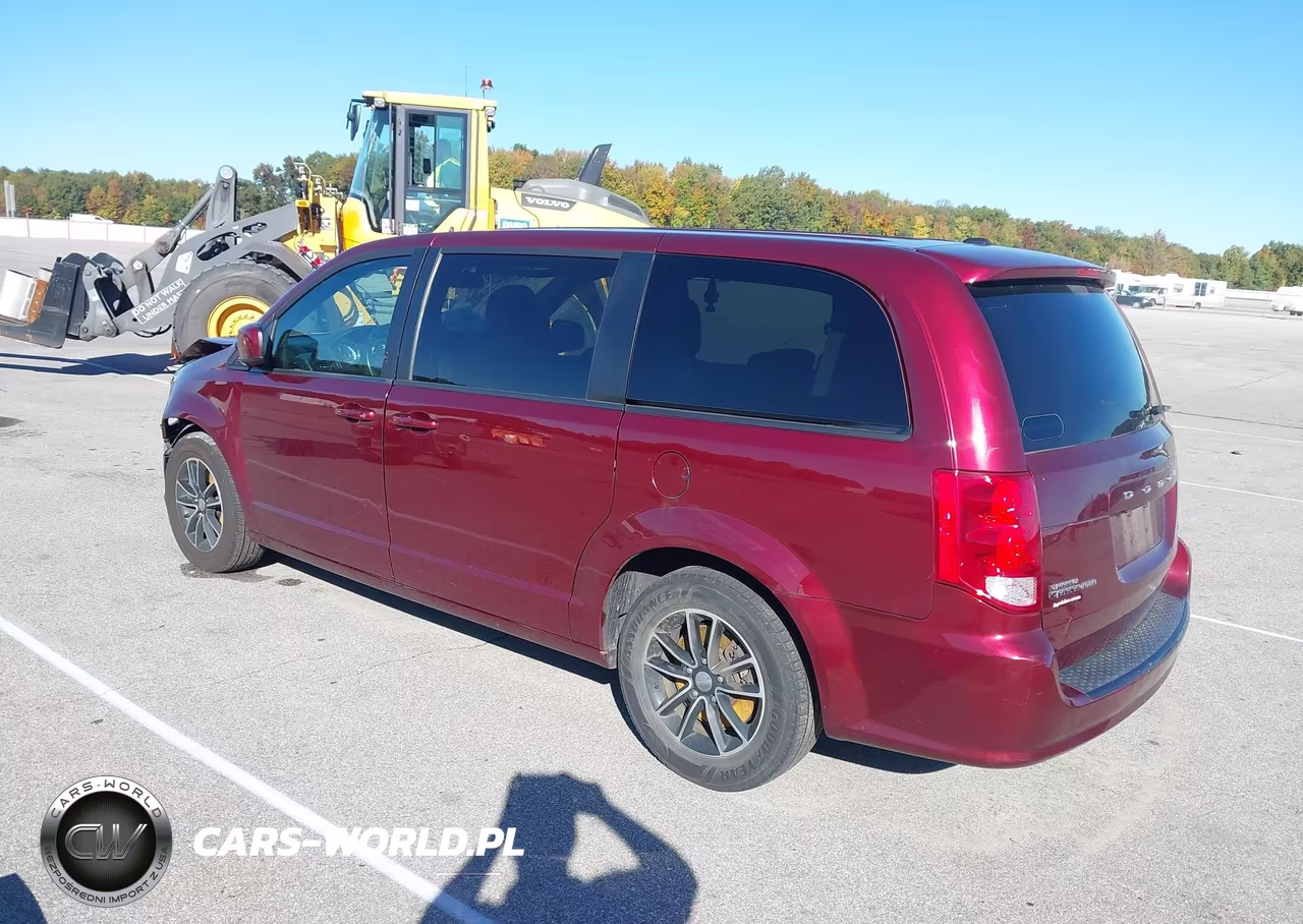 2019 Dodge Grand Caravan Se Plus VIN:2C4RDGBGXKR639221 - 3