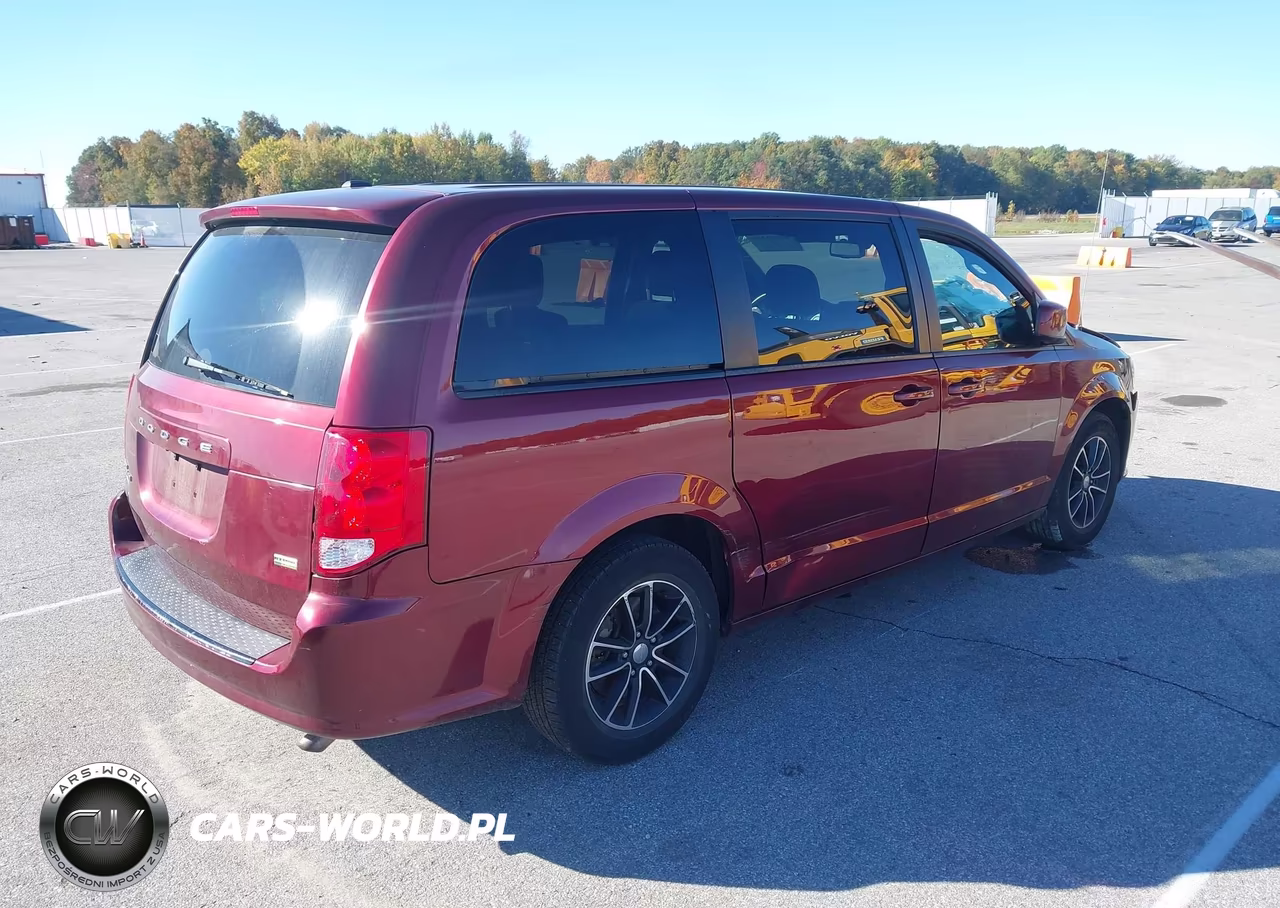 2019 Dodge Grand Caravan Se Plus VIN:2C4RDGBGXKR639221 - 4