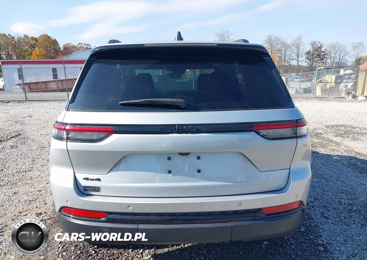 2024 Jeep Grand Cherokee Altitude 4X4 VIN:1C4RJHAG0R8935533 - 16