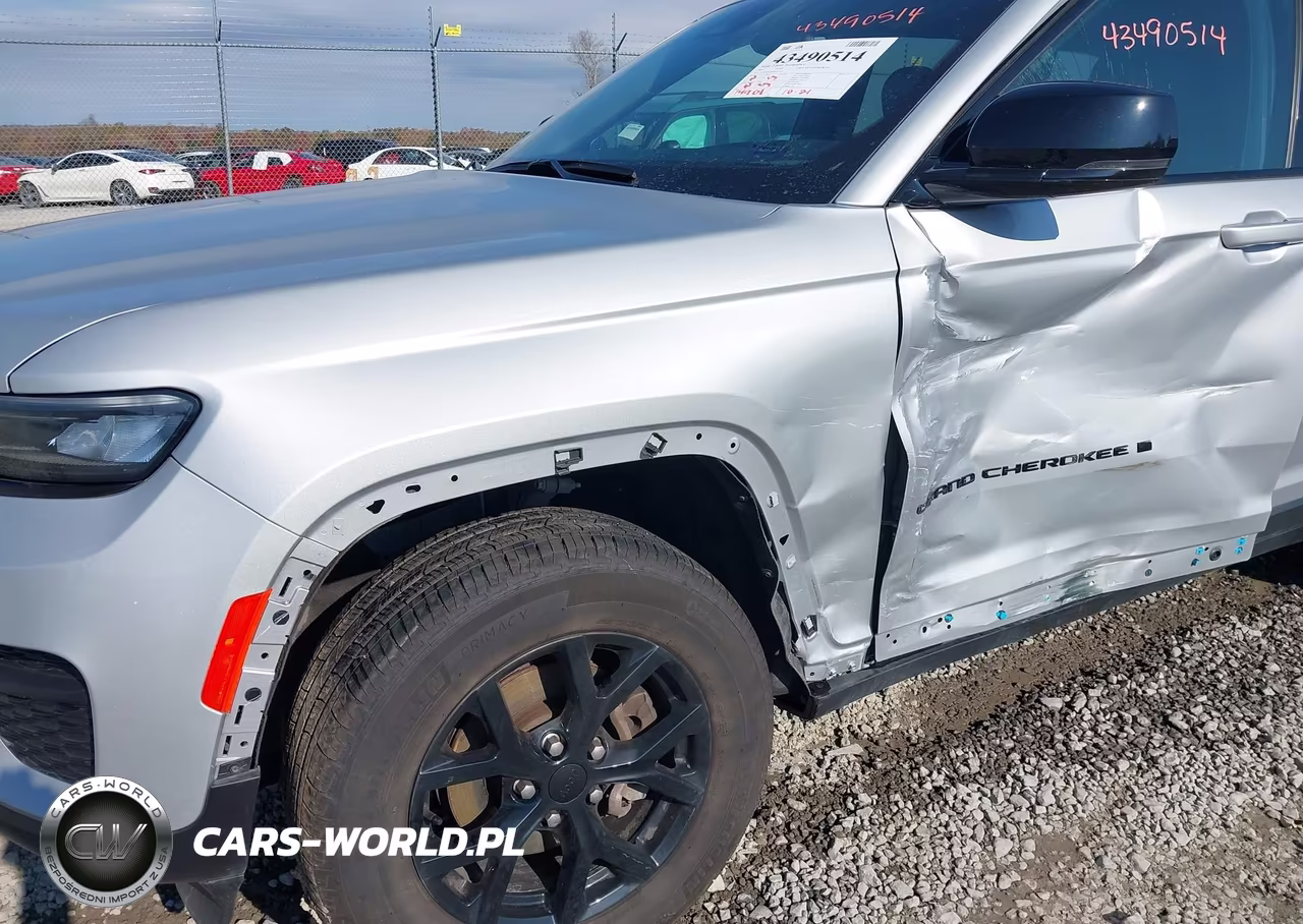 2024 Jeep Grand Cherokee Altitude 4X4 VIN:1C4RJHAG0R8935533 - 6