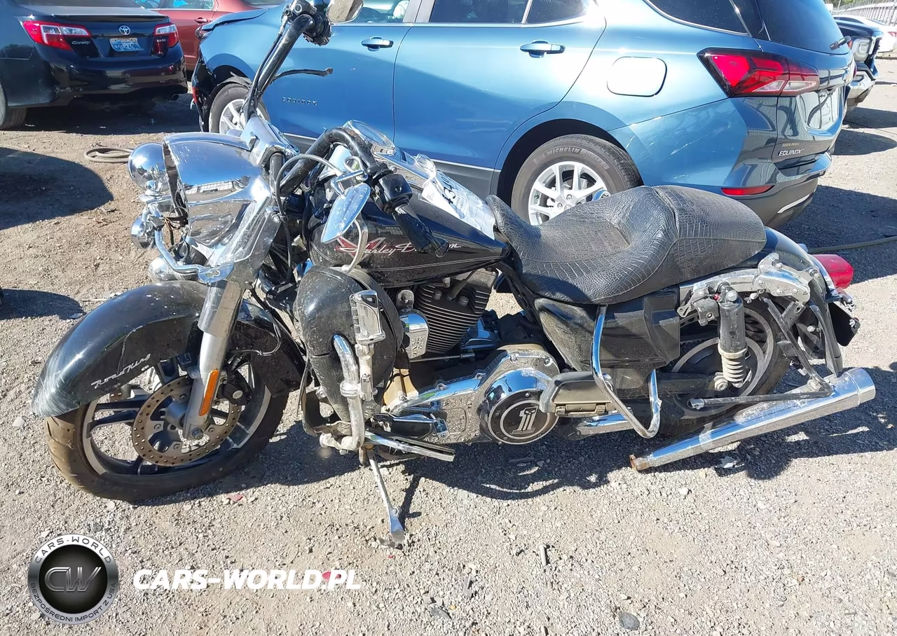 2011 Harley-Davidson Flhr VIN:1HD1FB41XBB674406 - 13