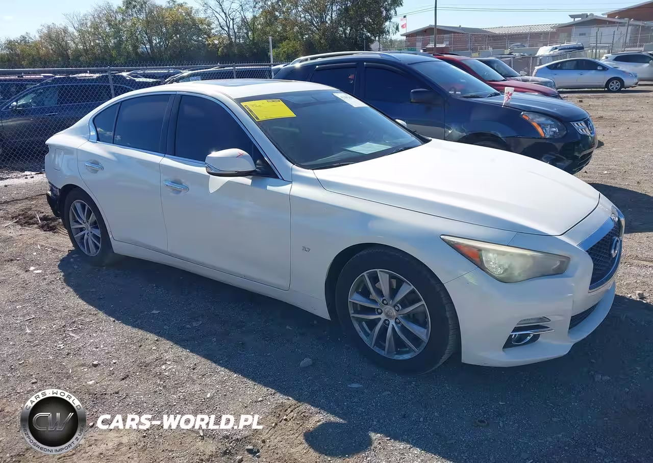2014 Infiniti Q50 Premium