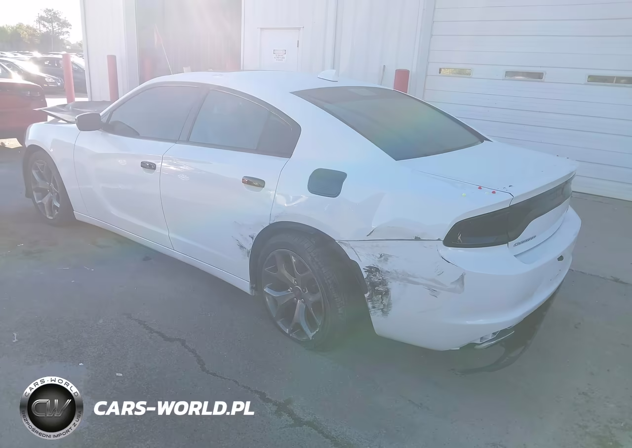 2015 Dodge Charger Sxt VIN:2C3CDXHG6FH852311 - 3