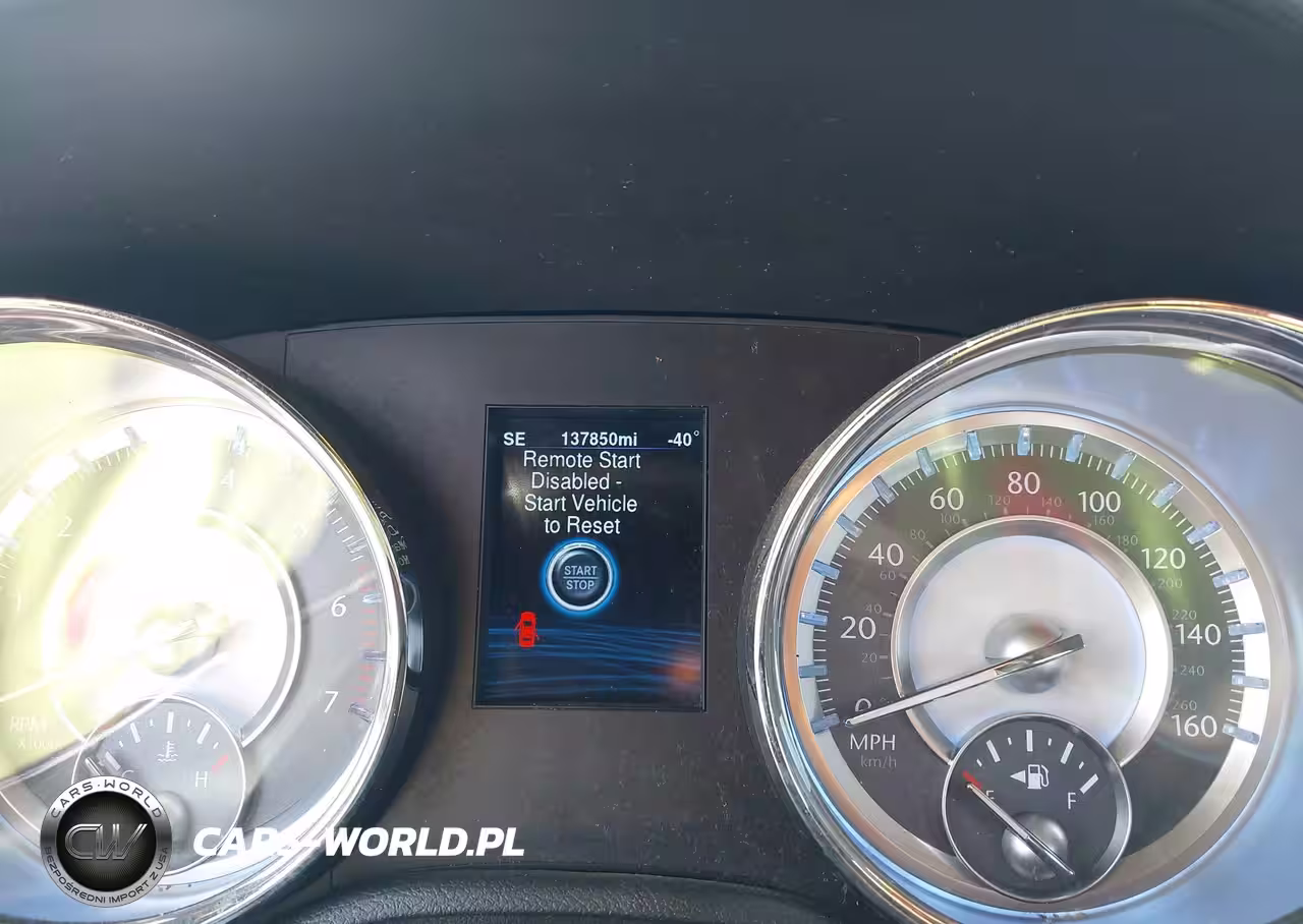 2014 Chrysler 300C VIN:2C3CCAET3EH117964 - 7