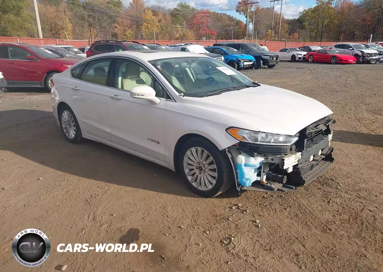 2015 Ford Fusion Hybrid Se