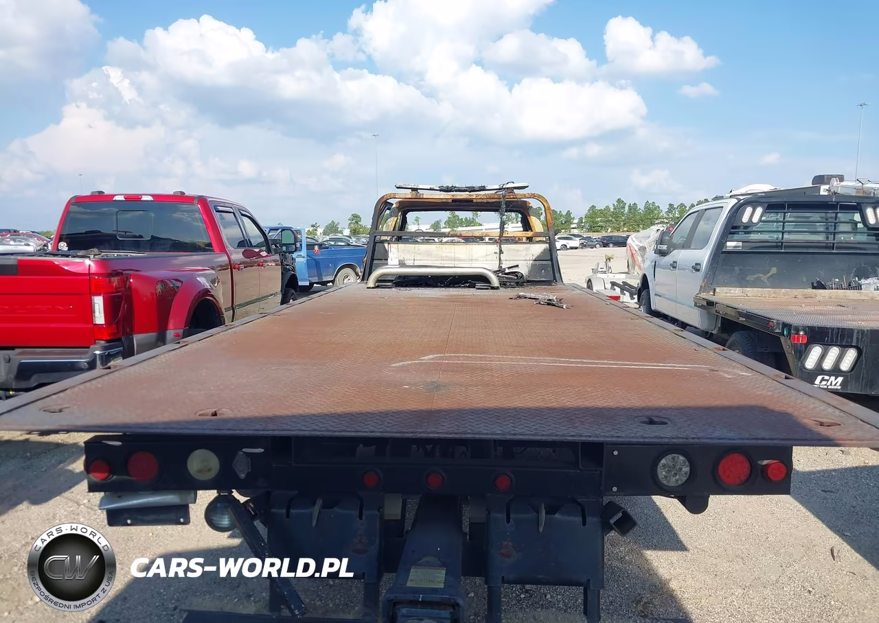 2011 Ford F-550 Chassis Xlt VIN:1FDUF5GY1BEB78235 - 8