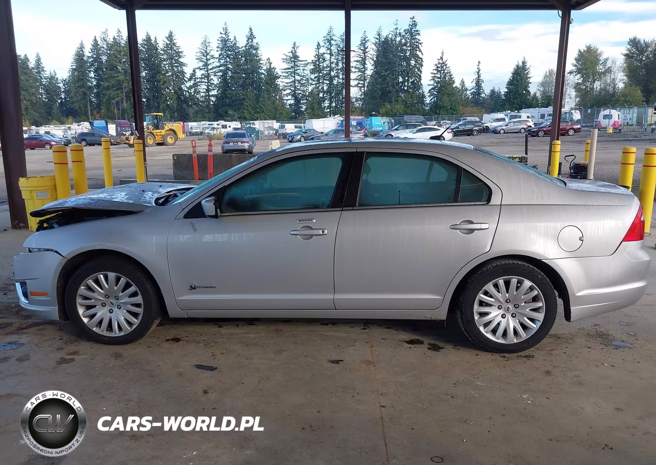 2010 Ford Fusion Hybrid VIN:3FADP0L36AR135638 - 14