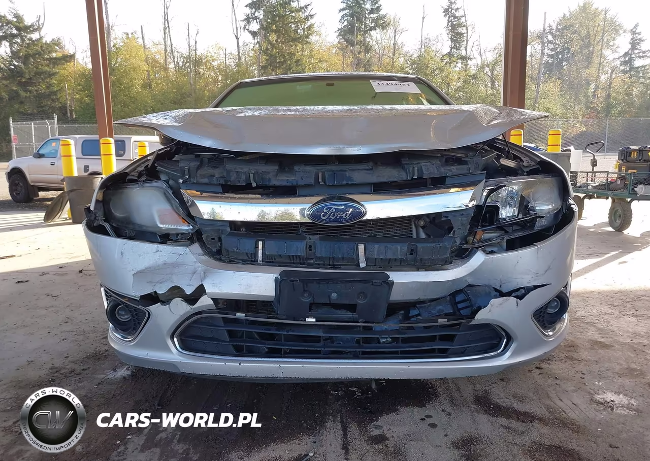 2010 Ford Fusion Hybrid VIN:3FADP0L36AR135638 - 6