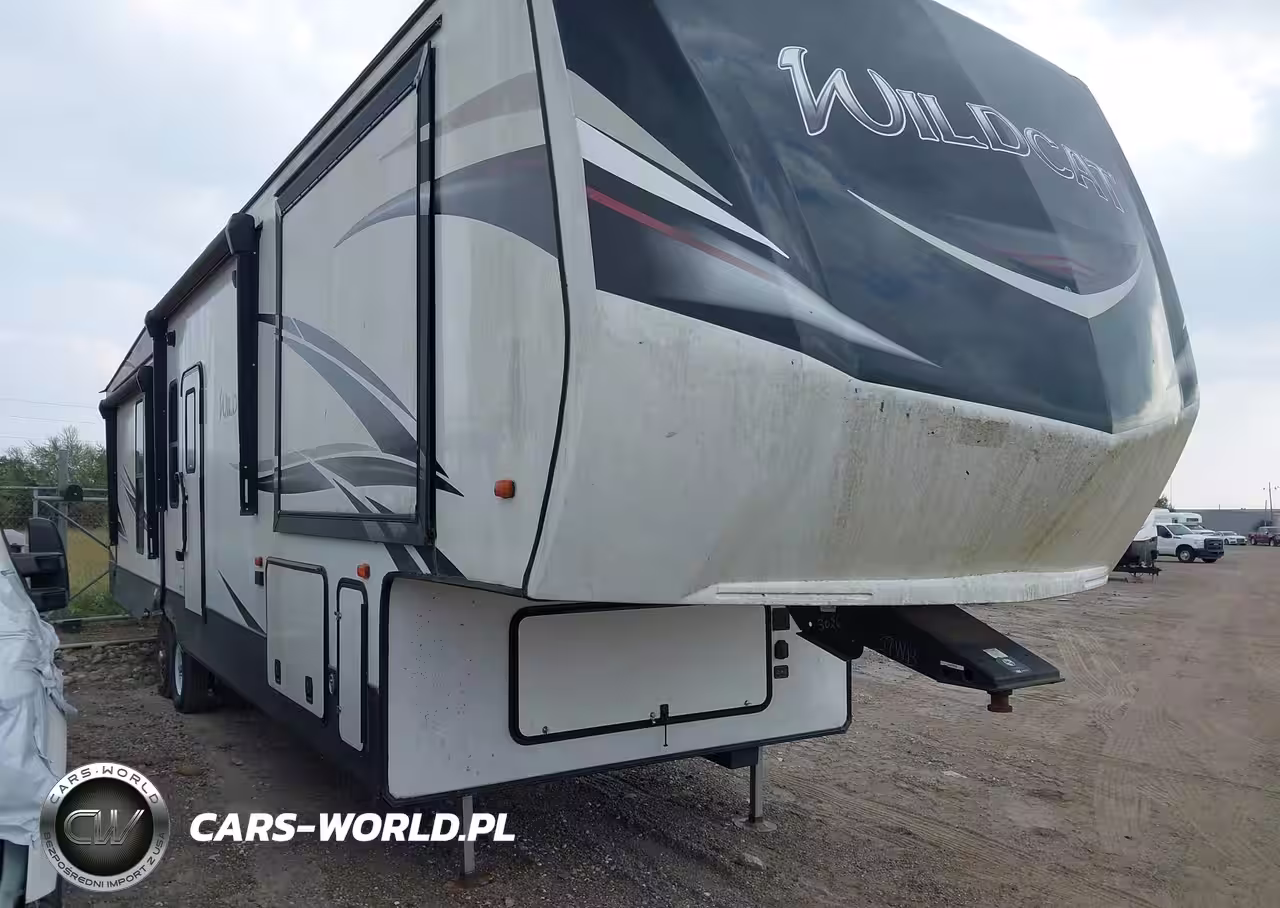 2019 Wildwood M356Qb