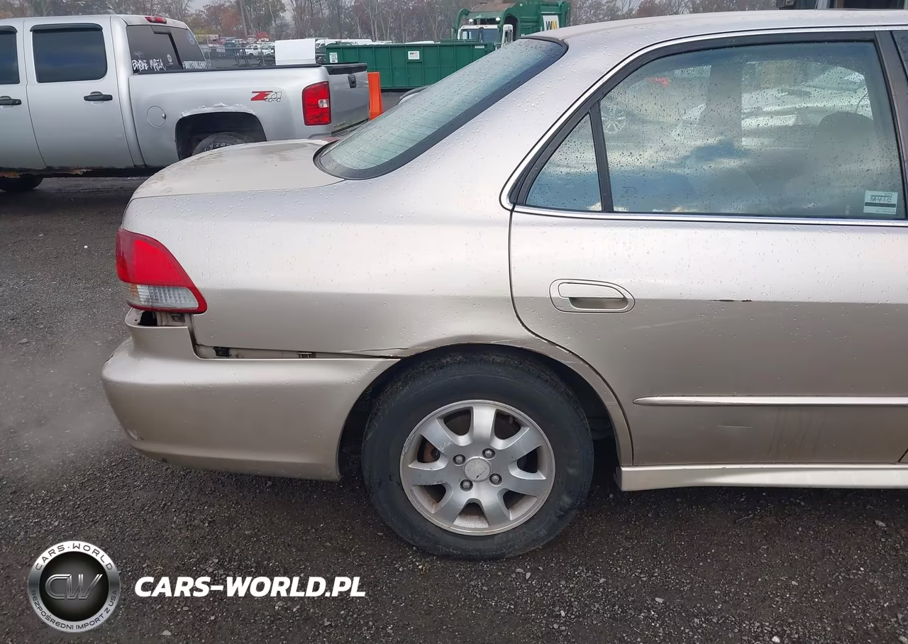 2001 Honda Accord 2.3 Ex VIN:1HGCG66871A034698 - 13